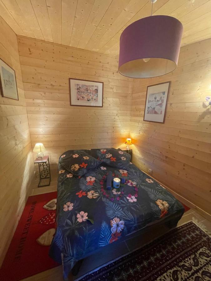 Houdarling Chalet Avec Hammam Sauna Jacuzzi Privatif Nimes Exterior foto